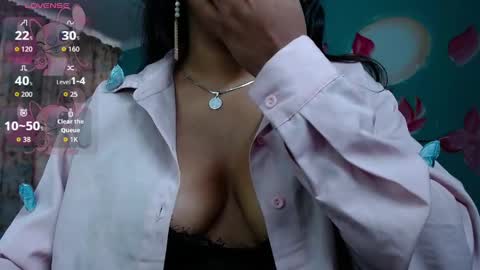 valkydoll online show from April 19, 12:15 pm