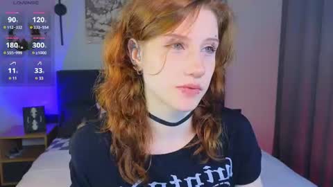 Snapshot of vampi_queen chatting on June 20, 6:11 pm Vampi online show from June 20, 6:11 pm
