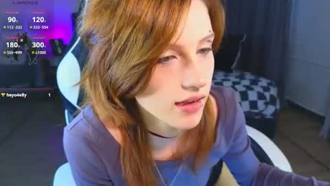Snapshot of vampi_queen chatting on June 28, 6:47 pm Vampi online show from June 28, 6:47 pm