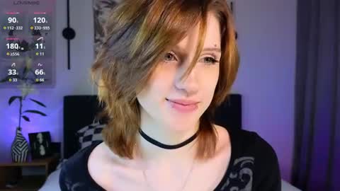 Snapshot of vampi_queen chatting on July 19, 7:28 pm Vampi online show from July 19, 7:28 pm