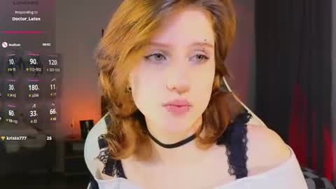 Snapshot of vampi_queen chatting on July 24, 9:46 pm Vampi online show from July 24, 9:46 pm