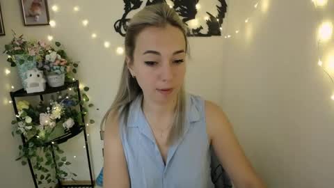 Vanessa online show from May 24, 7:46 am