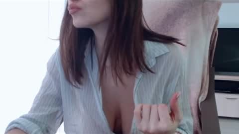 Vanessa online show from March 7, 11:07 am