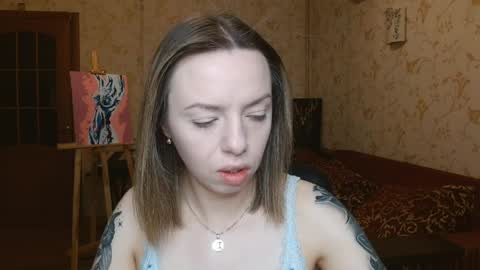 VanillaMuffin online show from April 8, 5:18 am