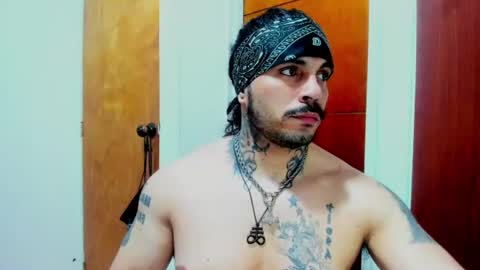 Snapshot of vanvelckan_ chatting on July 2, 3:23 am vanvelckan_ online show from July 2, 3:23 am