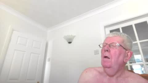 Snapshot of vassus chatting on July 18, 4:55 pm vassus online show from July 18, 4:55 pm