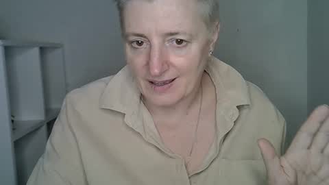 vea_motty online show from February 19, 10:06 pm