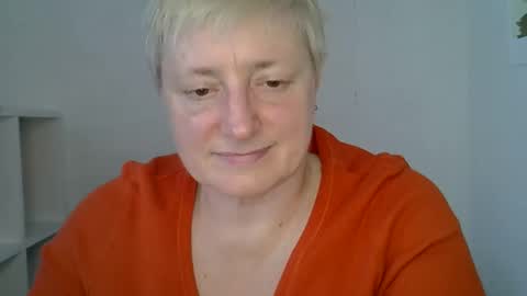 vea_motty online show from March 17, 8:39 am