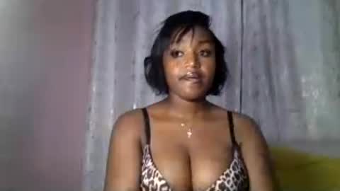 vee_quest online show from June 30, 9:05 pm