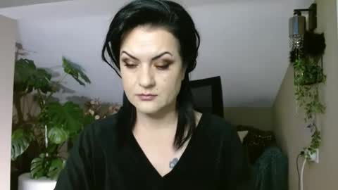 VeilRoom online show from February 20, 3:12 pm