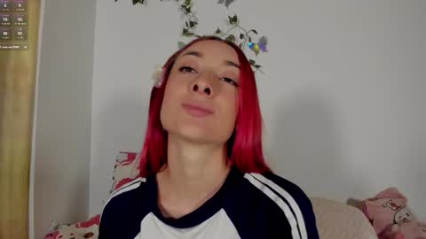 velvet_00 online show from March 11, 11:33 pm