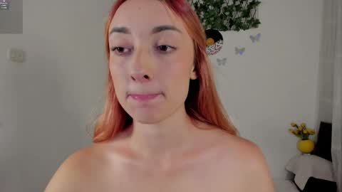 velvet_00 online show from April 12, 5:45 am