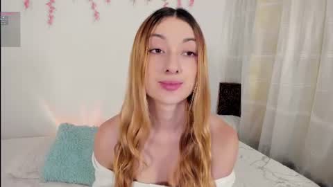 velvet_00 online show from June 16, 8:28 am