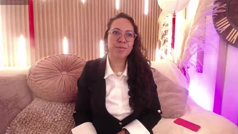 Emma Curly online show from May 13, 12:35 pm