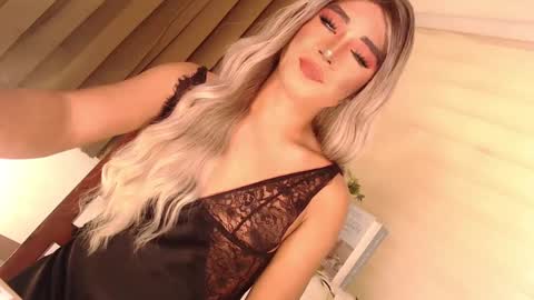 Richy will make you fall in love online show from December 18, 9:36 am