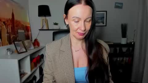 Jasmine online show from January 15, 6:40 am