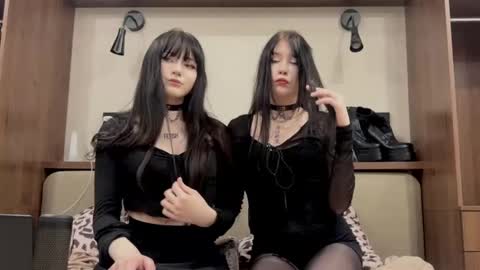 velvet_rose12 online show from February 1, 1:37 am