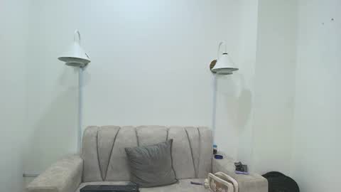 velvet_sex23 online show from June 21, 4:15 am