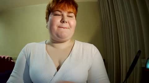 velvetcandy_ online show from May 22, 3:50 pm