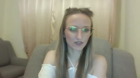 velvetintuition online show from May 2, 8:36 pm