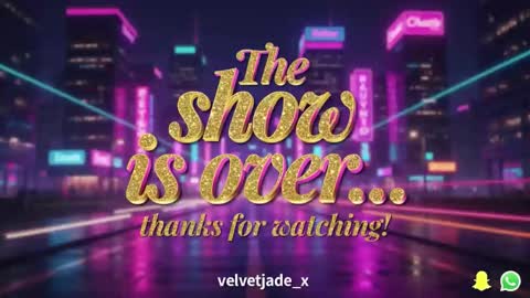Snapshot of velvetjade_x chatting on May 5, 12:35 pm Jade online show from May 5, 12:35 pm