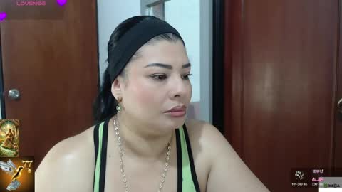 HI IM VENUS SMALL BOOBS  BIG HEART WARM PUSSY online show from May 12, 10:18 pm