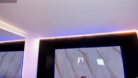 Snapshot of venus_cooperr chatting on June 20, 11:24 am Venus Cooperr online show from June 20, 11:24 am