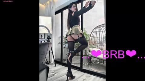 Snapshot of venus_flame chatting on June 28, 11:49 am VENUS online show from June 28, 11:49 am
