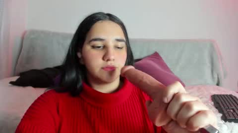 Sofi online show from December 16, 11:43 pm