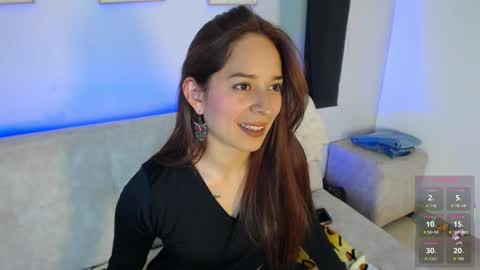 Venus online show from April 5, 7:55 pm