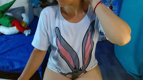 Catalina online show from December 5, 1:03 am