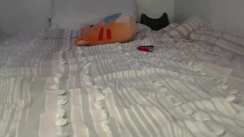 Miss Venus online show from April 21, 11:40 pm