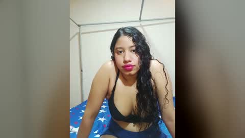 vera_phone online show from May 19, 7:09 pm