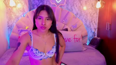 Domelipa  online show from April 12, 11:37 am