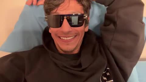 Juan Vergas online show from December 18, 6:25 pm