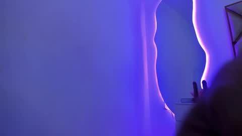 Snapshot of verohoneymoon chatting on February 5, 4:39 am Veronica online show from February 5, 4:39 am