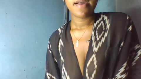 verolla31 online show from February 19, 7:38 pm