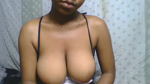 verolla31 online show from October 19, 7:20 am