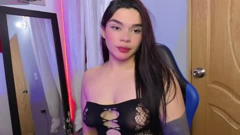 veronica_118 online show from May 24, 10:59 pm