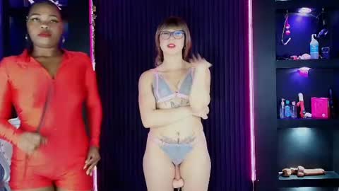 veronica_bdsm online show from August 5, 12:30 pm