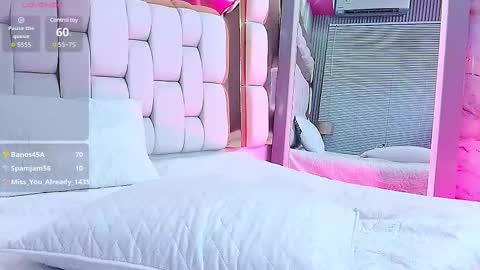 Snapshot of veronica_roose chatting on February 27, 3:37 pm Veronica online show from February 27, 3:37 pm