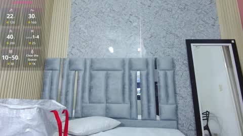 Snapshot of veronica_roose chatting on September 12, 12:49 pm Veronica online show from September 12, 12:49 pm