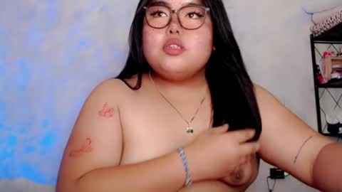 MS. VERONICA 22 I love Aza 3 online show from July 9, 3:32 am