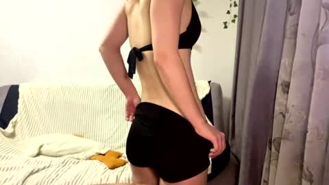 Lina online show from August 3, 9:51 pm