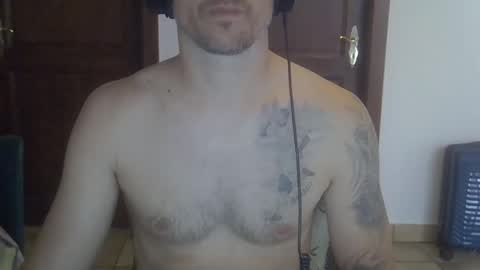 veryhotpervert online show from May 26, 7:15 am