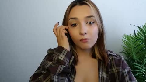 Ana online show from March 22, 11:02 am