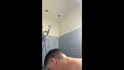 Snapshot of vicantis chatting on March 28, 3:06 am Matt online show from March 28, 3:06 am