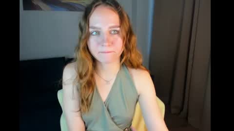 Snapshot of vicki_milles chatting on July 29, 12:53 am vicki_milles online show from July 29, 12:53 am