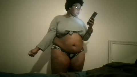 Snapshot of vickiryder56 chatting on June 20, 2:58 am vickiryder56 online show from June 20, 2:58 am