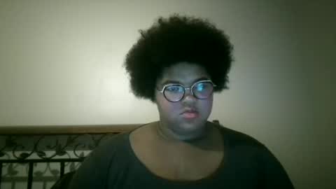 Snapshot of vickiryder56 chatting on July 4, 3:24 am vickiryder56 online show from July 4, 3:24 am